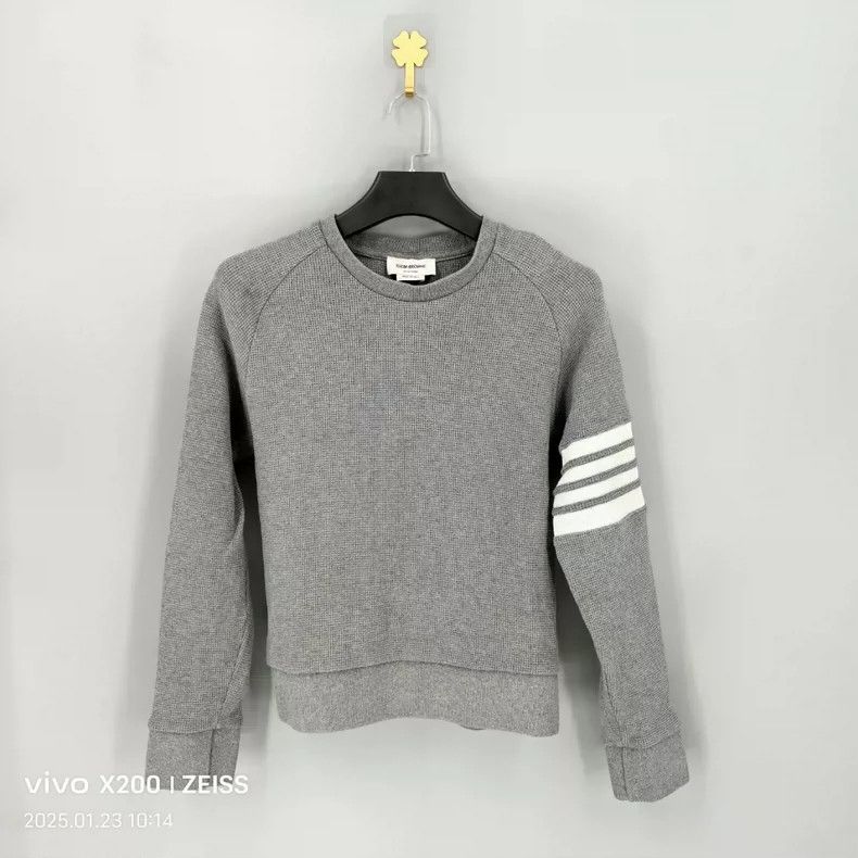 Thom Browne Thom browne Waffed sweatshirt 2504-Nextarrow Size US M / EU 48-50 / 2 - 1 Thumbnail