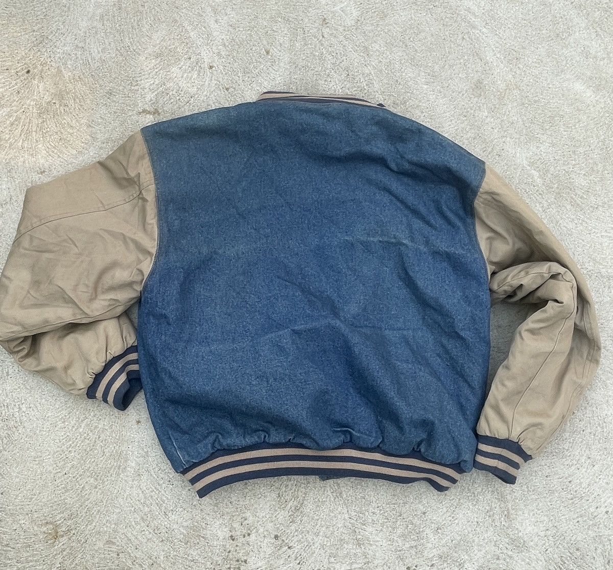 Vintage Vintage 90s Navy Blue Varsity Jacket Size US L / EU 52-54 / 3 - 2 Thumbnail