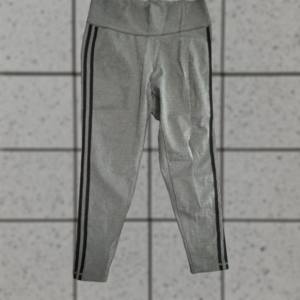 Adidas Adidas Originals Women's Track Pants XL Gray Elastic Waist Lightweight Pockets Sports Adults? Size 40" / US 18 - 1 Thumbnail