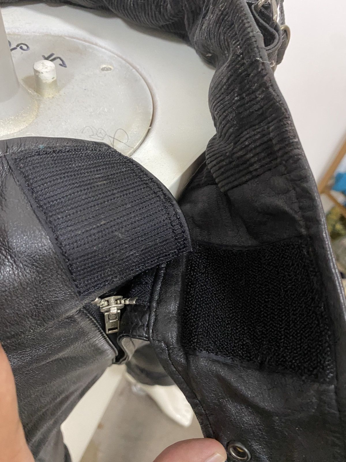 Japanese Brand × Leather × Vintage 90s VTG KUSHITANI HAMAMATSU LEATHER BIKER PANTS Size US 31 - 9 Thumbnail