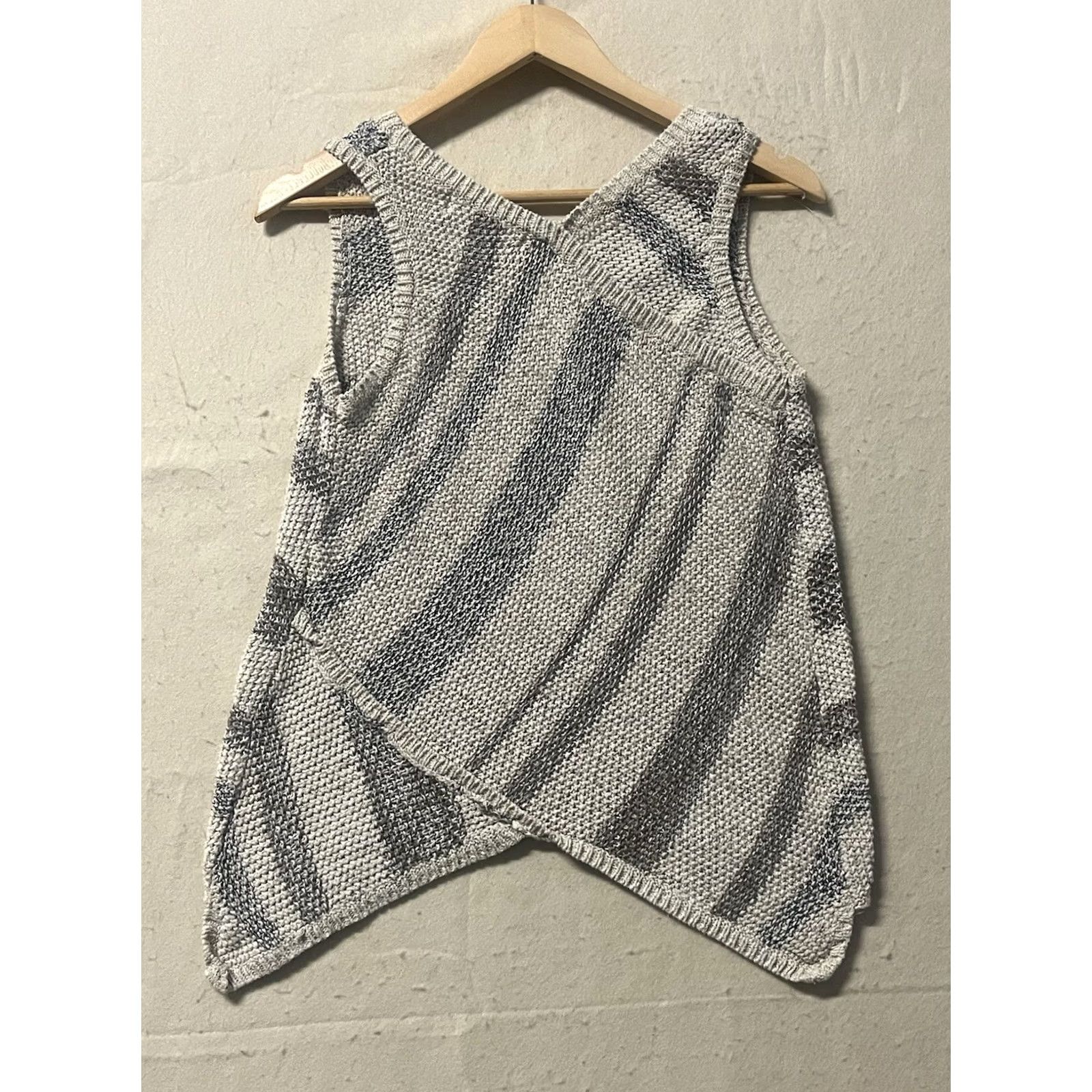 Arrow Sparrow Tunic Sweater Sleeveless Striped Linen Blend Knit Tan L Women's Bohemian Tunic Size L Size L / US 10 / IT 46 - 2 Thumbnail