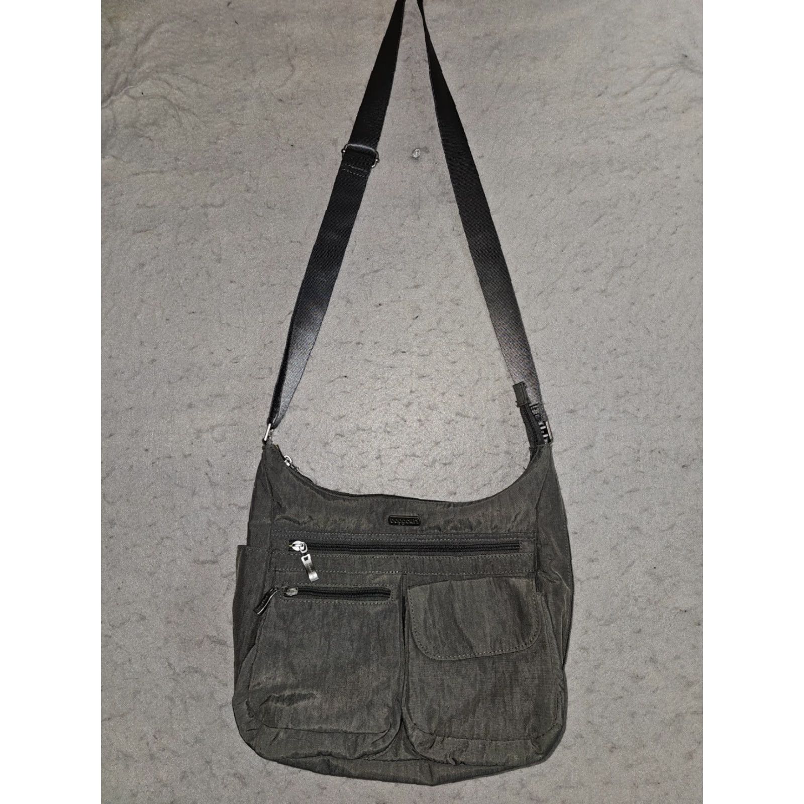 Vintage Baggallini Crossbody Bag Medium Gray Leopard Print & Yellow Purse Signature Everyplace Size ONE SIZE - 2 Thumbnail