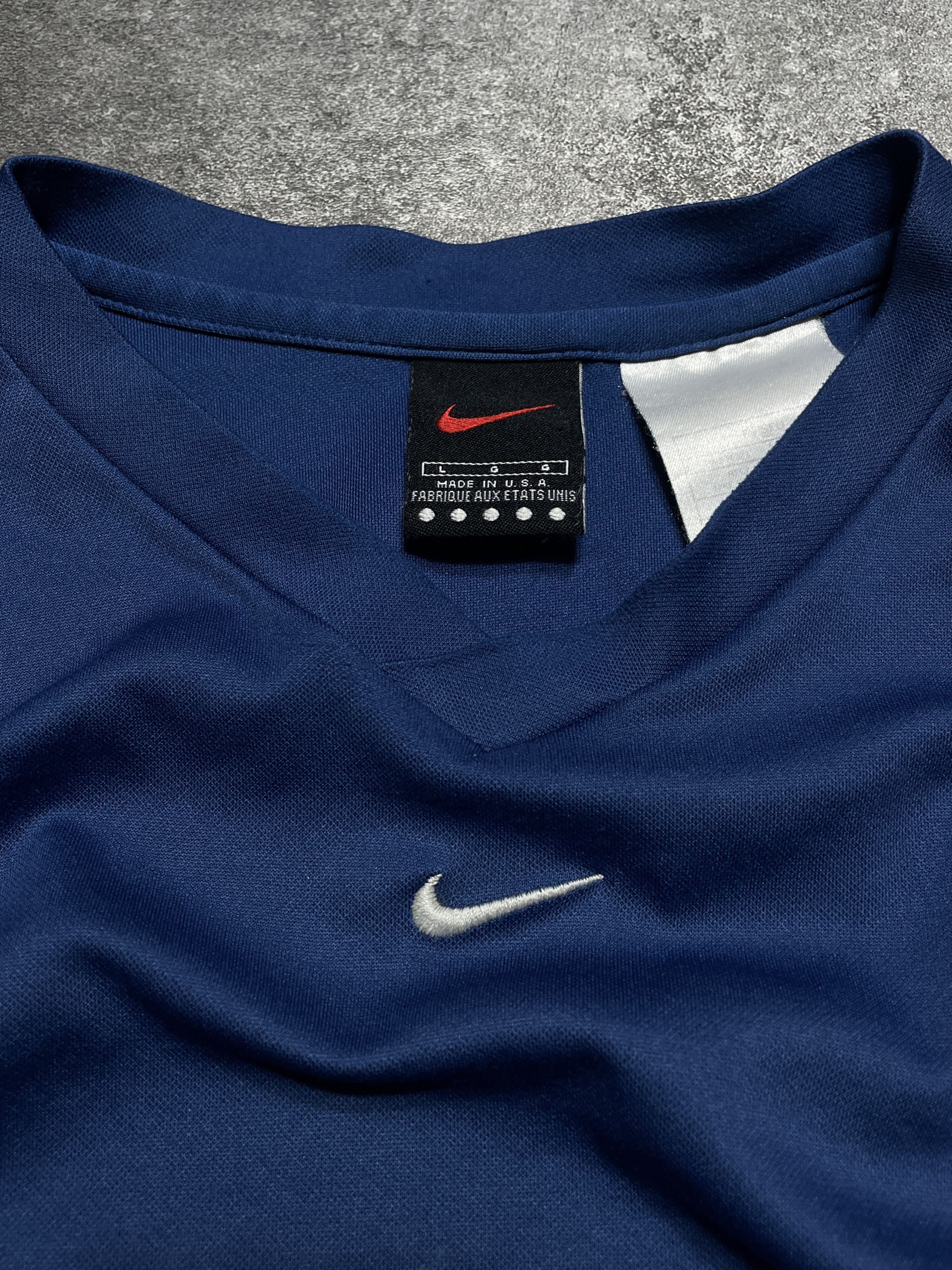 Nike ❗️RARE❗️Nike Vintage 90s T-Shirt Made In USA Center Swoosh Size US L / EU 52-54 / 3 - 2 Thumbnail