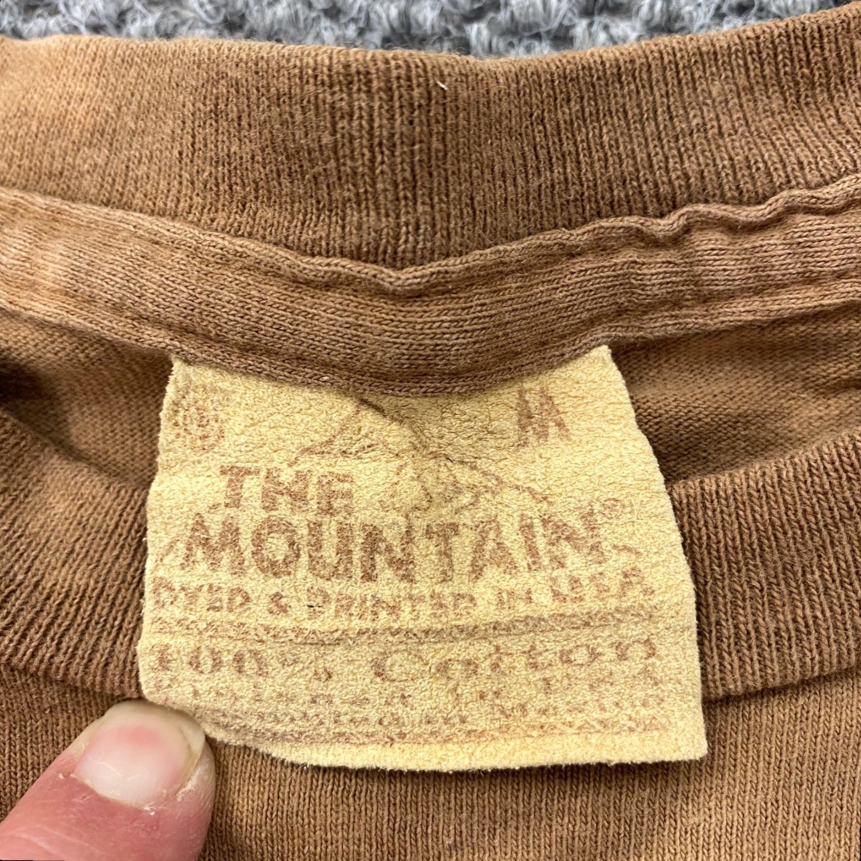 The Mountain VINTAGE The Mountain Shirt Mens Large Brown Tie Dye Steam Train Locomotive 90s Graphic Crew Neck Cotton T-Shirt Mens Size US L / EU 52-54 / 3 - 4 Thumbnail