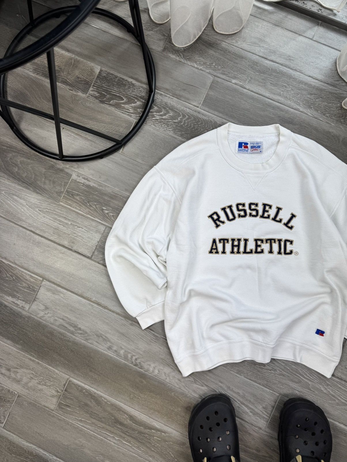 Other Vintage Russell Athletic Sweatshirt Big Centre Logo Crewneck Size US M / EU 48-50 / 2 - 2 Thumbnail