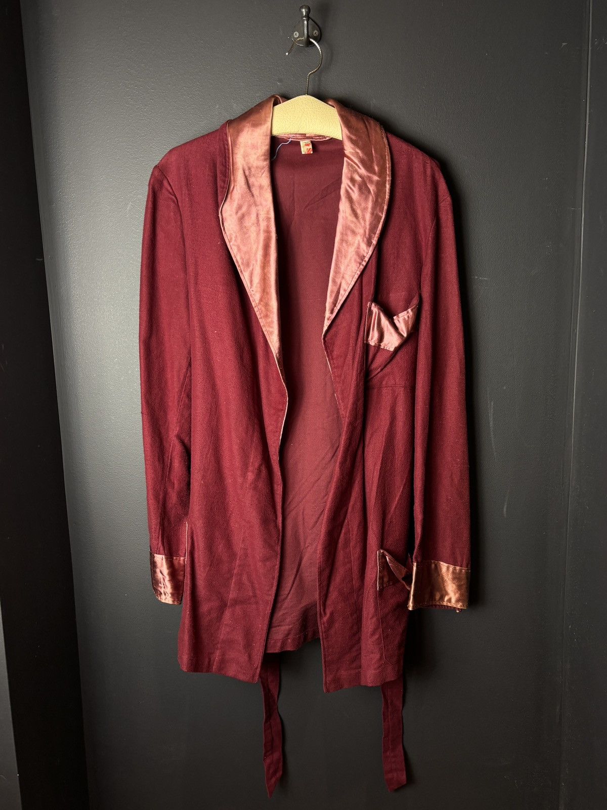 Vintage True Vintage Smoking Jacket House Coat Satin Robe Wool 60s Size US M / EU 48-50 / 2 - 2 Thumbnail