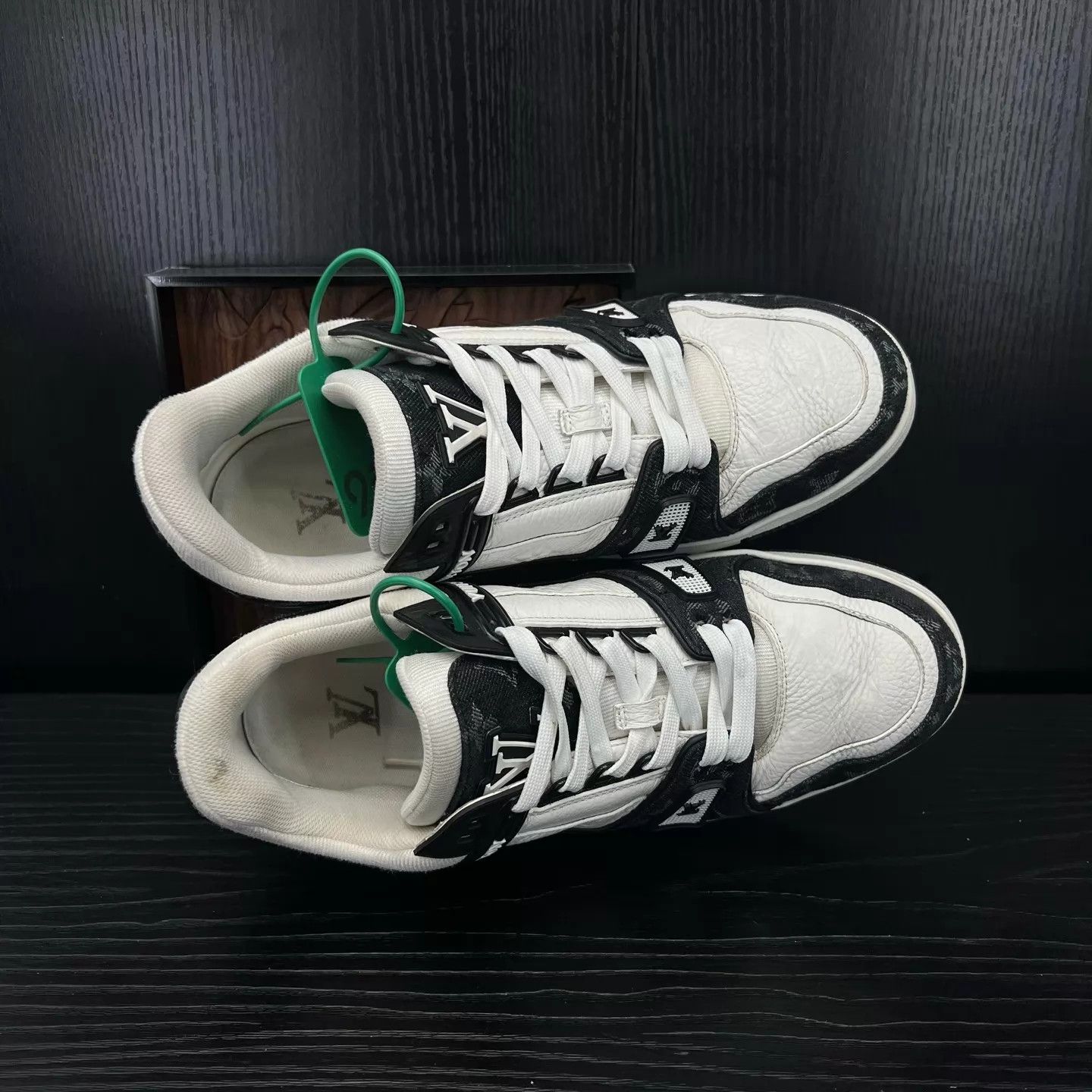Louis Vuitton LV Trainer Black & White Denim US 8.5 / EU 42.5 Size US 9.5 / EU 42-43 - 2 Thumbnail