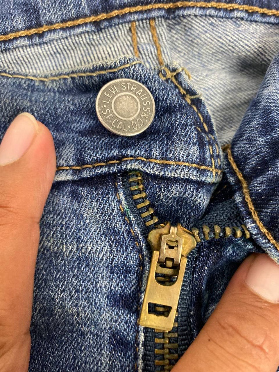 Levi's levis 513 slim straight distressed denim Size US 36 / EU 52 - 11 Thumbnail