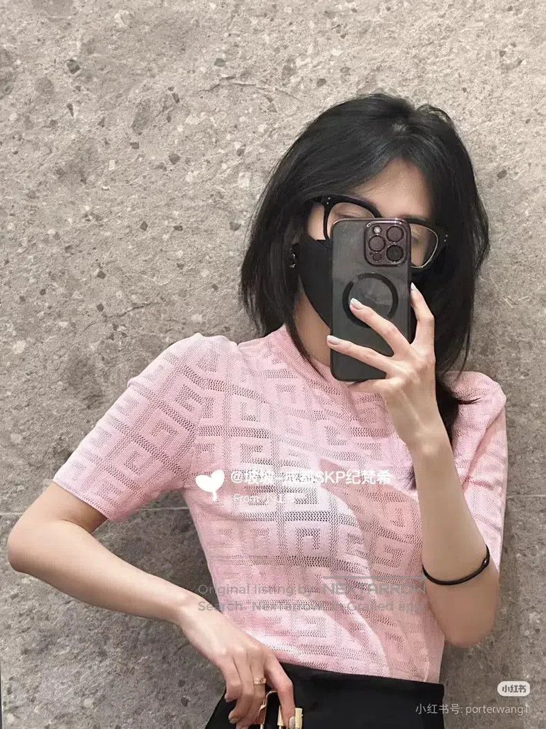 Givenchy Givenchy Pink vintage logo cutout short-sleeved T-shirt Size M / US 6-8 / IT 42-44 - 8 Thumbnail