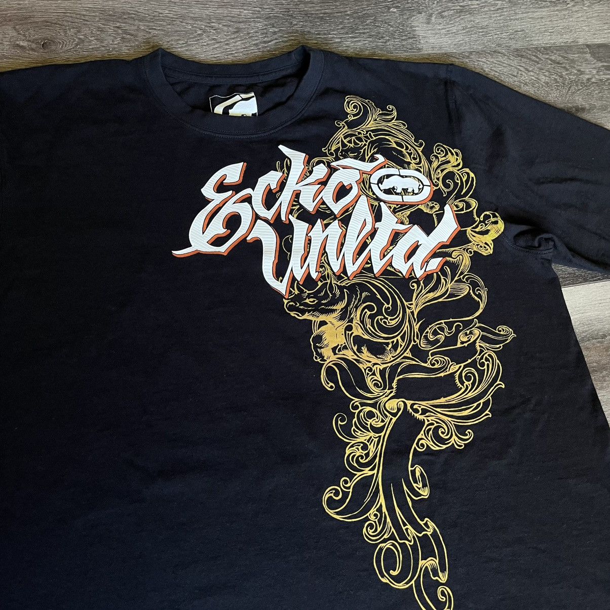 Ecko Unltd. Vintage Y2K Ecko Unlimited Affliction Style Graphic Logo Tee Size US XXL / EU 58 / 5 - 3 Thumbnail