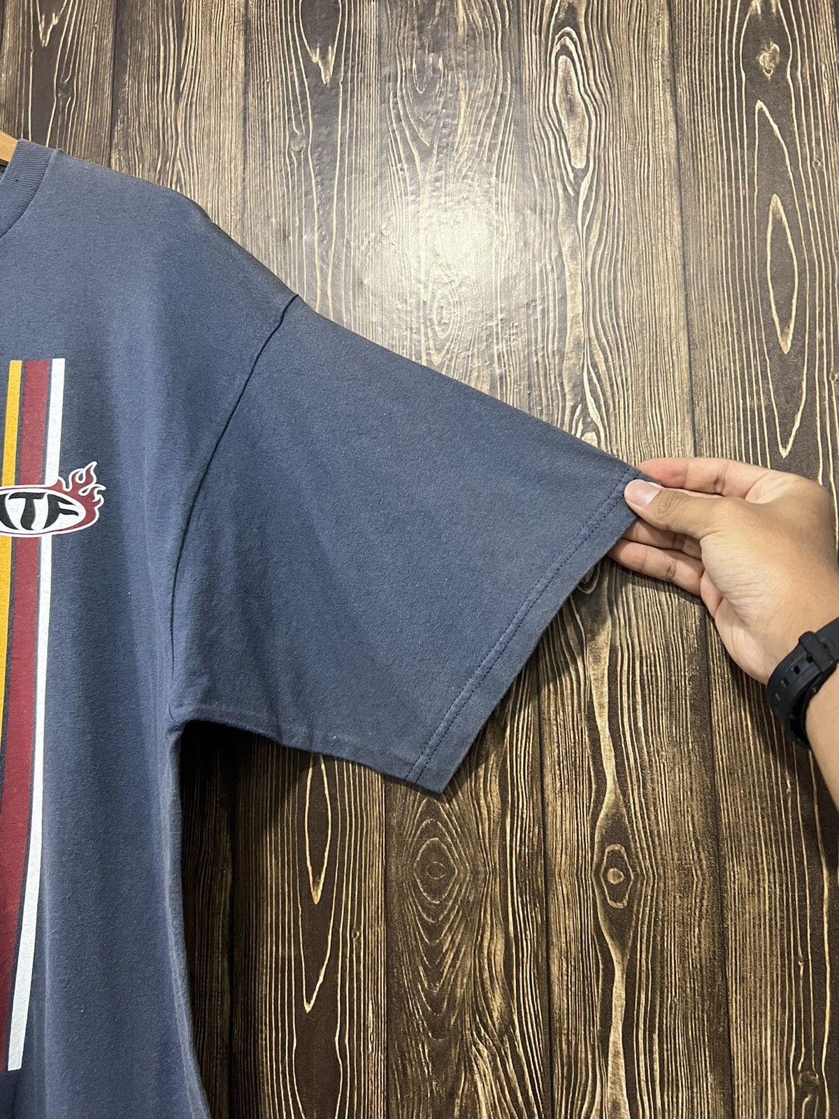 Band Tees × Vintage Vintage 90s Acquire The Fire Band Tour Tshirt Size US XL / EU 56 / 4 - 4 Thumbnail
