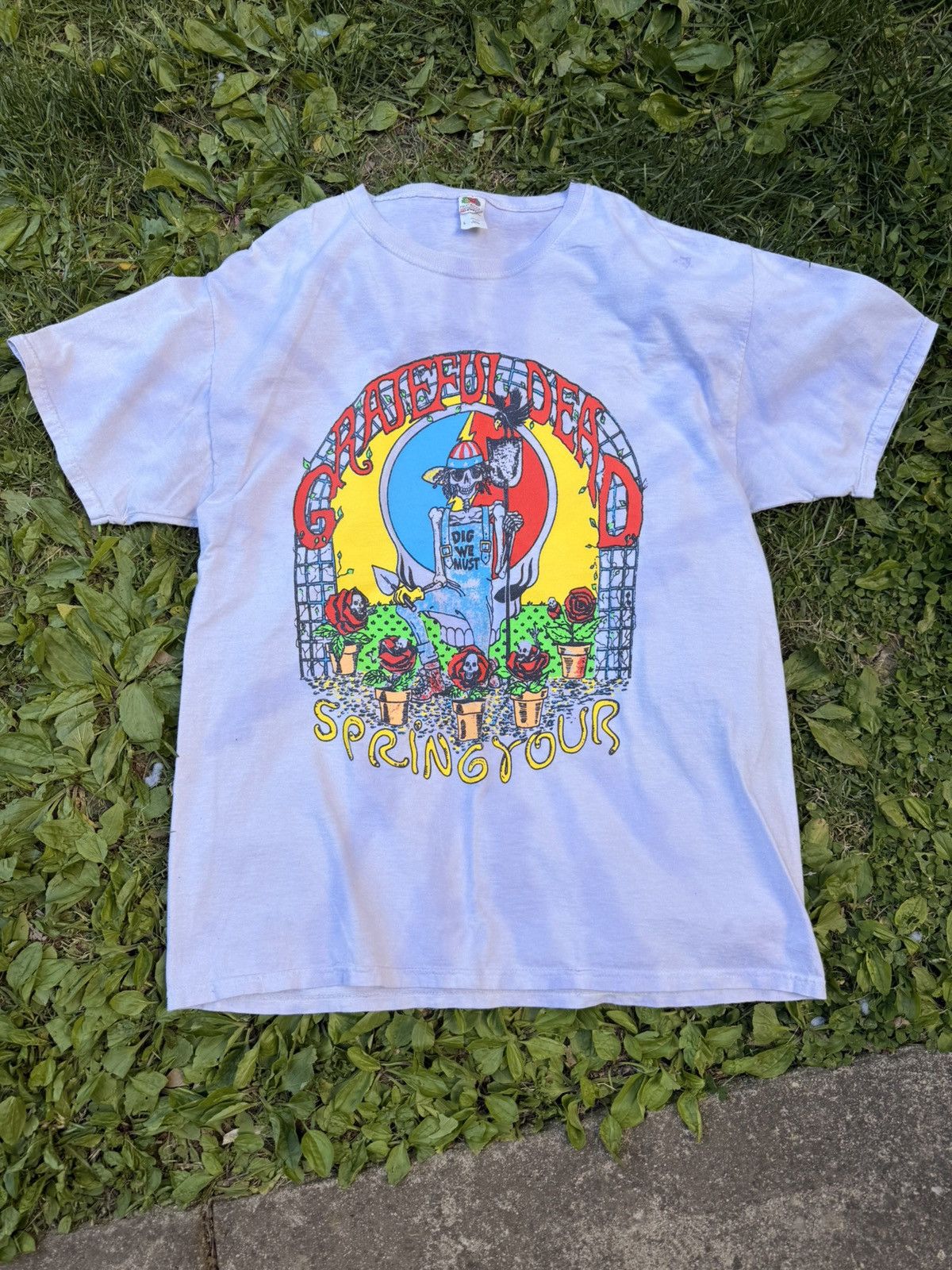 Vintage VTG Grateful Dead Dig We Must Spring Tour tee Size Large Size US L / EU 52-54 / 3 - 1 Thumbnail