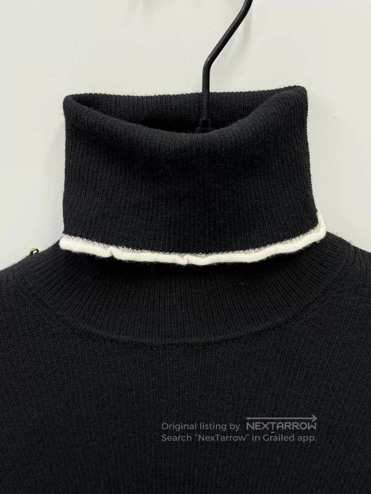 Barrie Black Turtleneck Wool Sweater with Lace Trim. Size L / US 10 / IT 46 - 4 Thumbnail