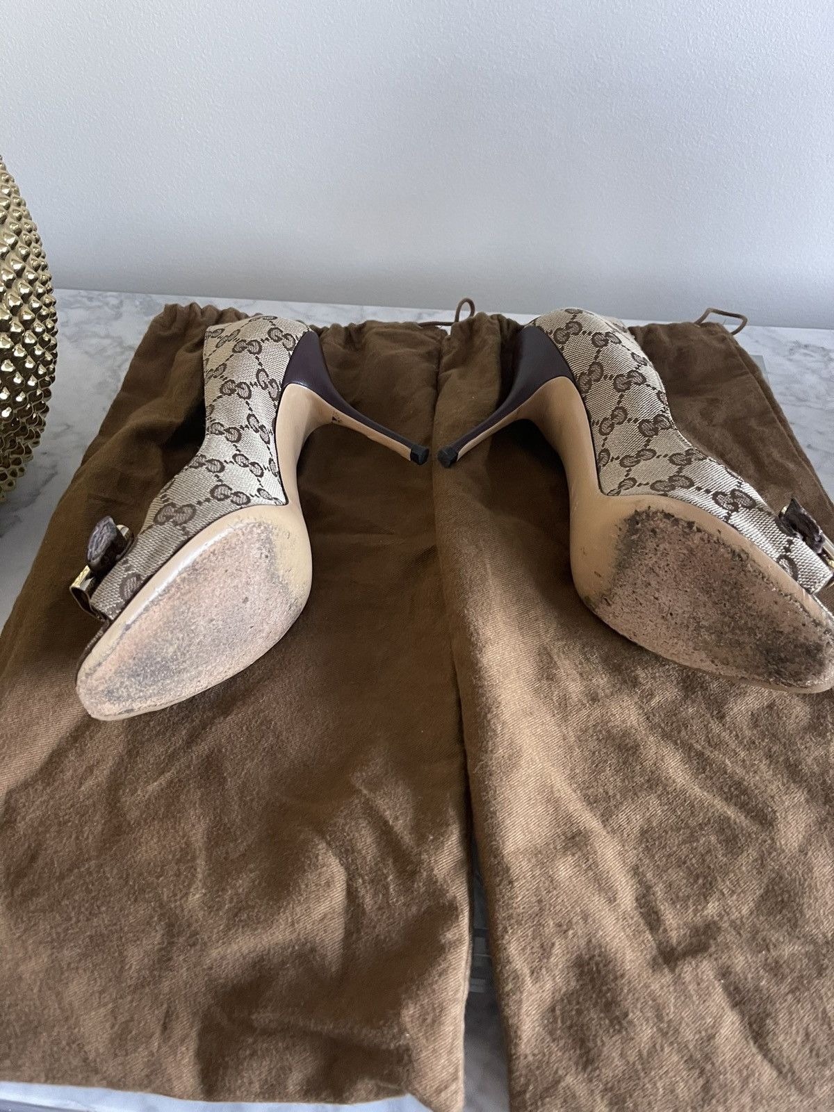 Gucci × Vintage Vintage Gucci Monogram Canvas Leather Heels Pumps Size US 7.5 / IT 37.5 - 7 Thumbnail