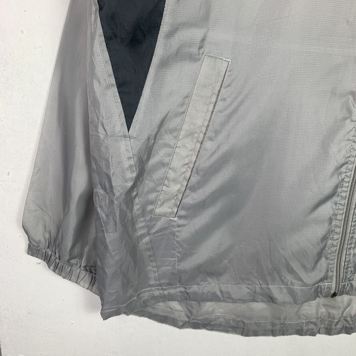 Designer Vintage Yomiuri Giants Full Zipper Transparent Jacket Size US XL / EU 56 / 4 - 6 Thumbnail