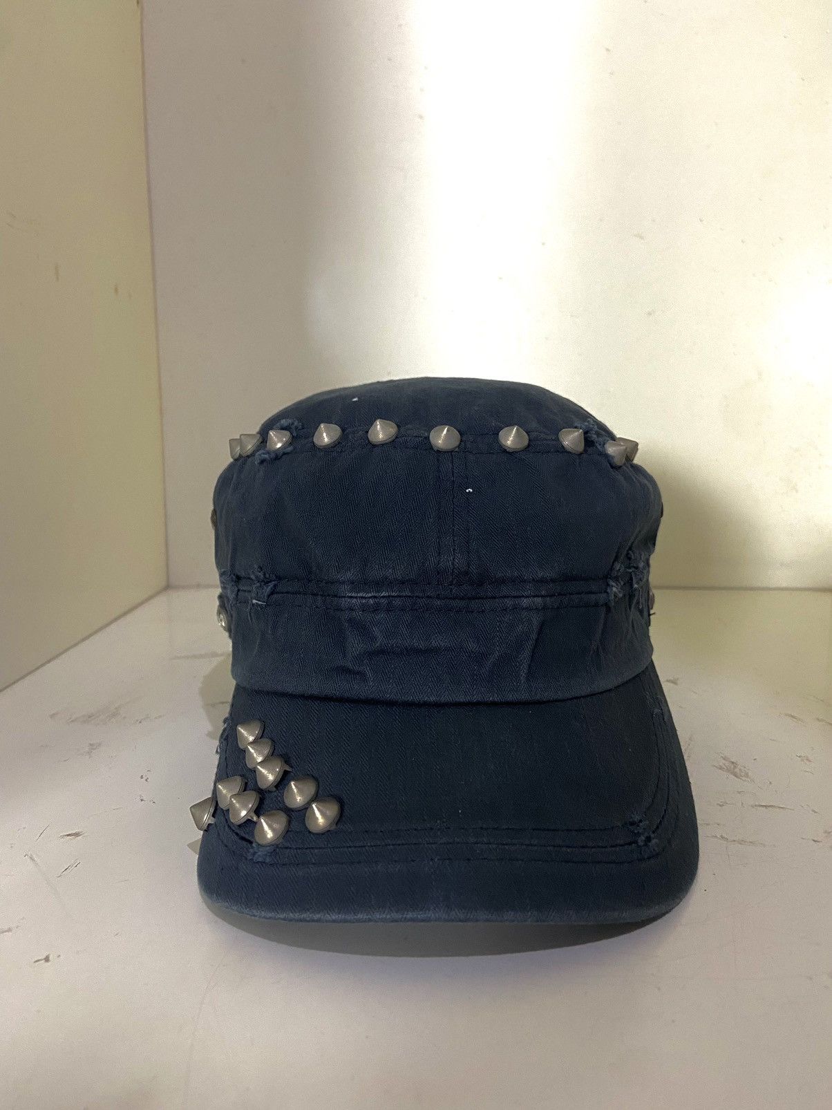 If Six Was Nine × Japanese Brand × Le Grande Bleu (L.G.B.) VTG spike studded punk hat Size ONE SIZE - 3 Thumbnail