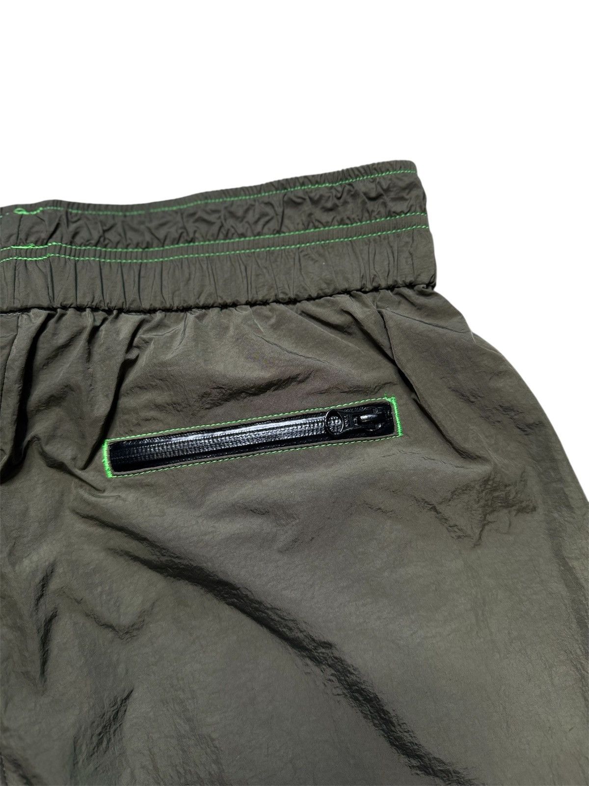 John Elliott John Elliott Nylon Himalayan Khaki Trenton Pants 1 Size US 30 / EU 46 - 7 Thumbnail