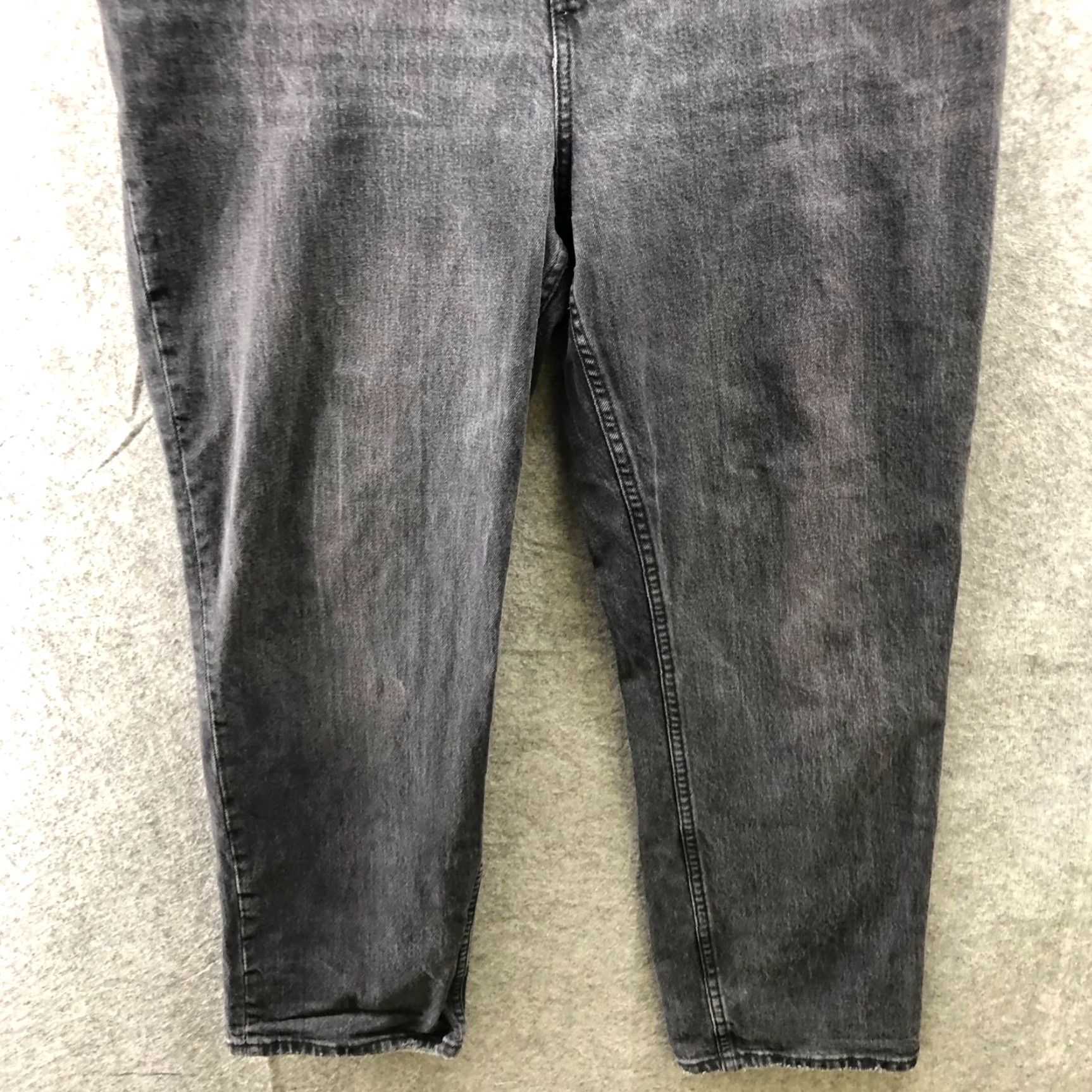 Abercrombie & Fitch Abercrombie & Fitch 90s Straight Ultra High Rise Jean Womens 16P Black Size 38" / US 16 / IT 52 - 4 Thumbnail