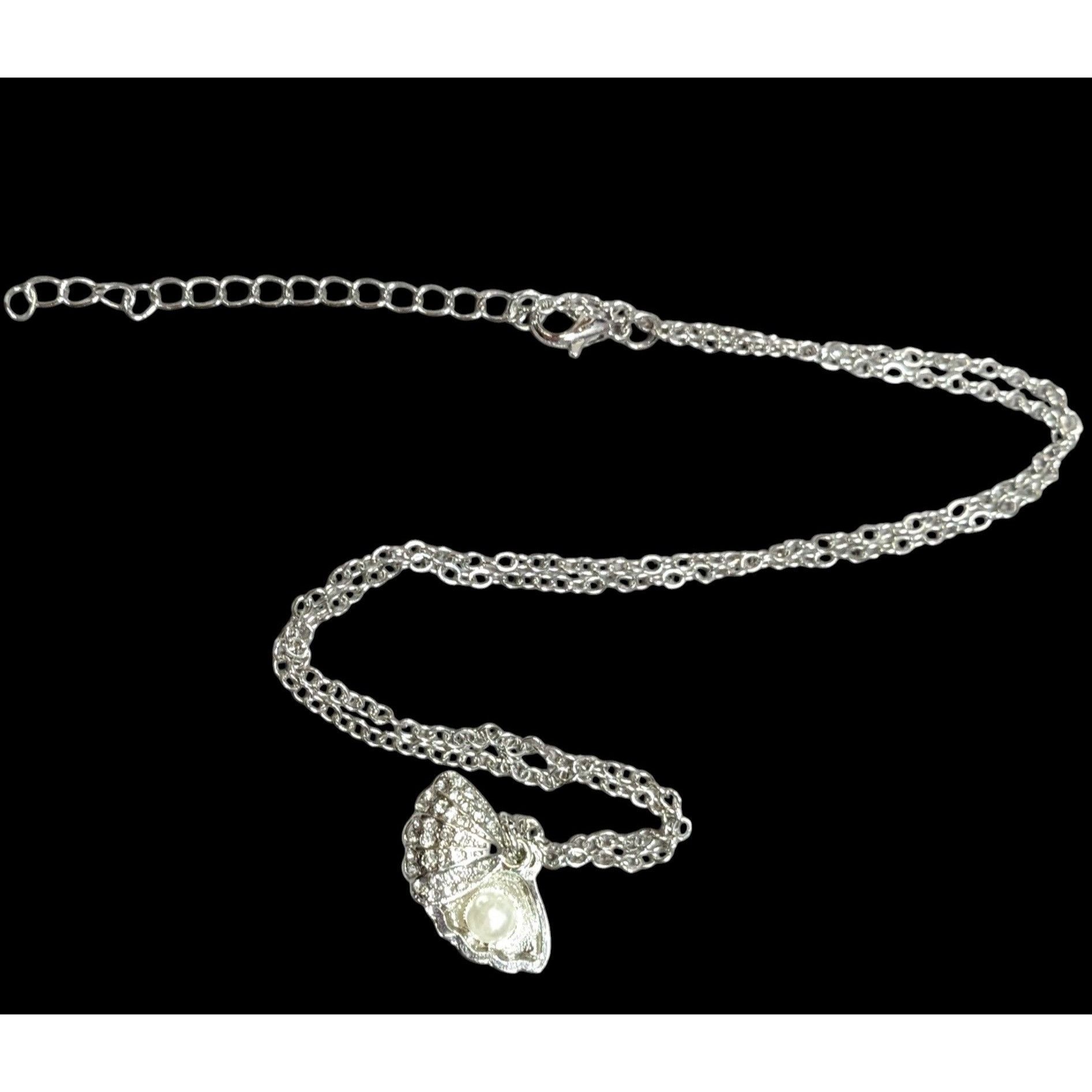 Other Mermaidcore Glam Opening Shell Rhinestone Pendant Necklace W Size ONE SIZE - 1 Thumbnail