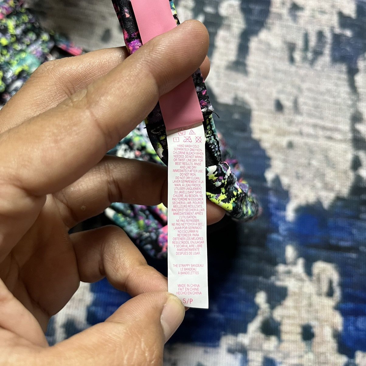 Designer × Swims × Victoria's Secret Victoria Secret Abstract Design Swim Bra Size ONE SIZE - 6 Thumbnail