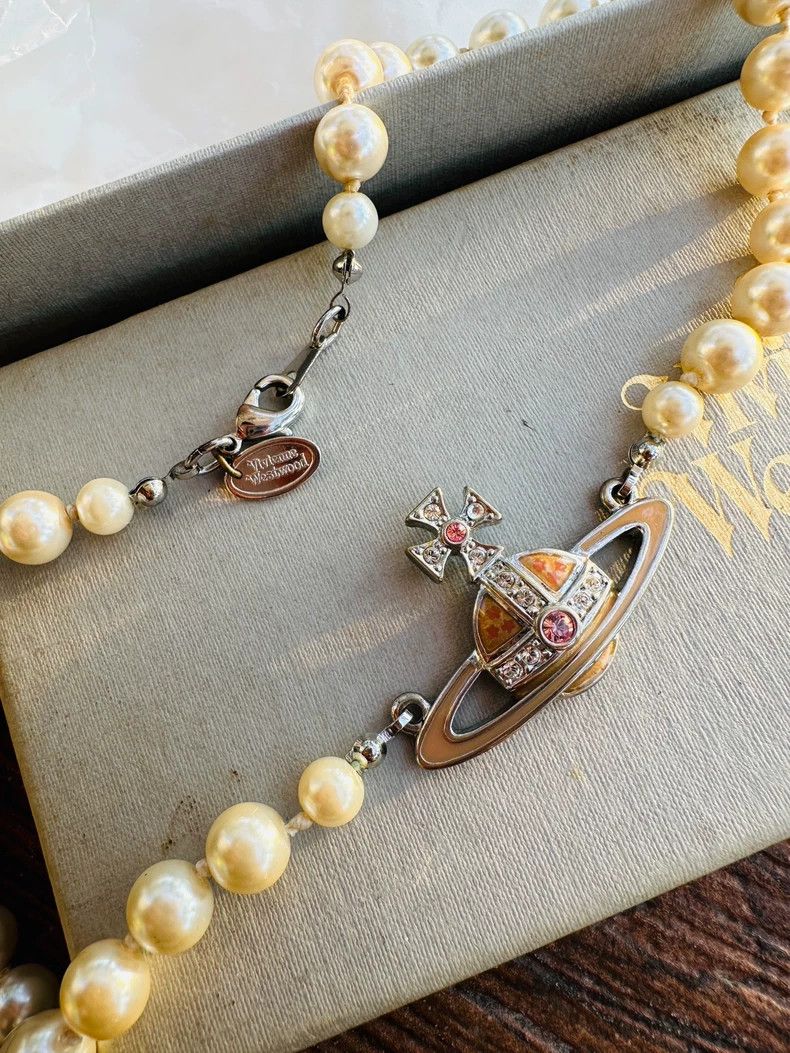 Vivienne Westwood Vivienne Westwood Pearl Saturn Necklace Choker, Collarbone Size ONE SIZE - 2 Thumbnail