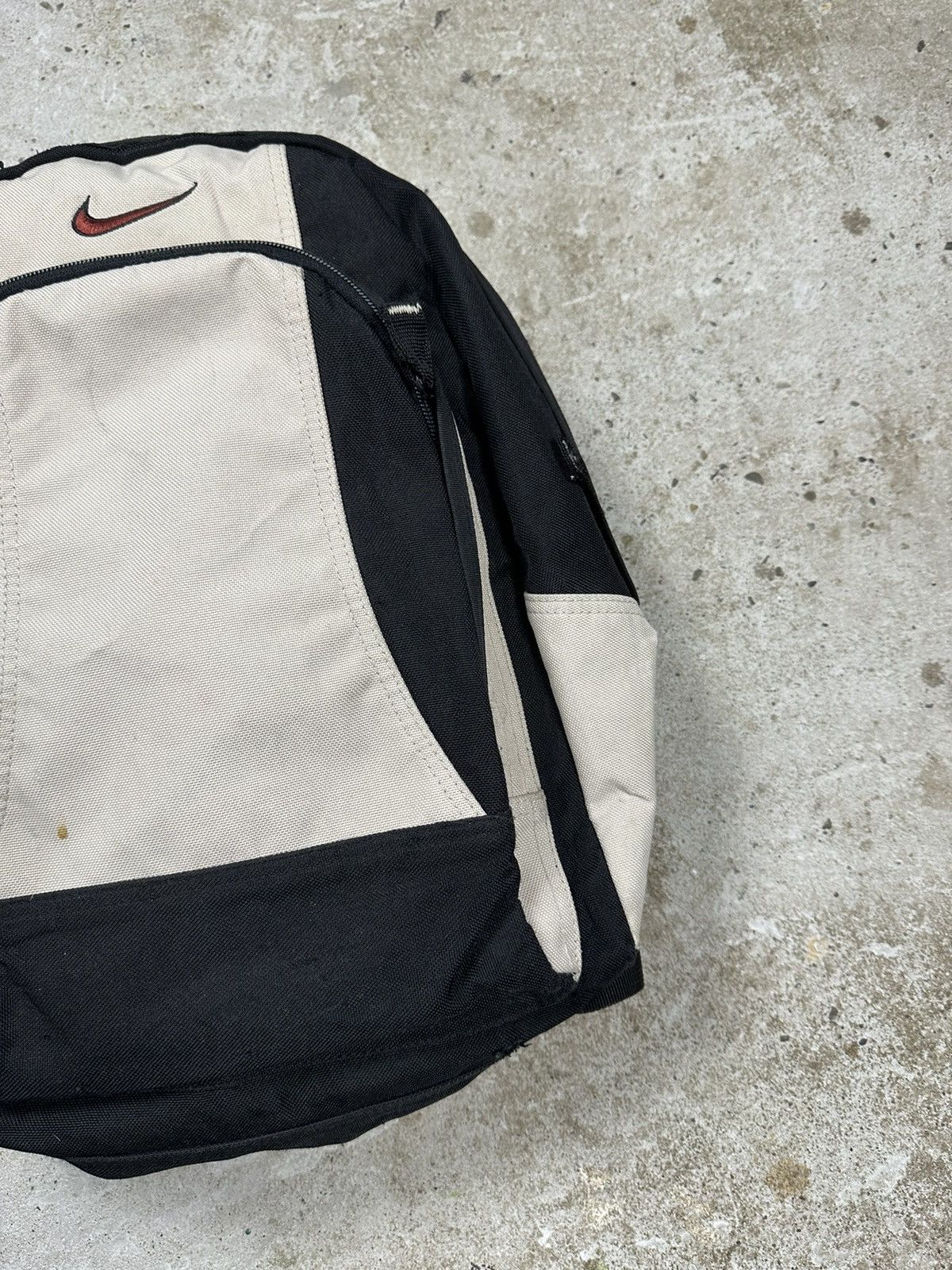 Nike ‼️ Vintage y2k Nike Beige Backpack Bag Swoosh Size ONE SIZE - 3 Thumbnail