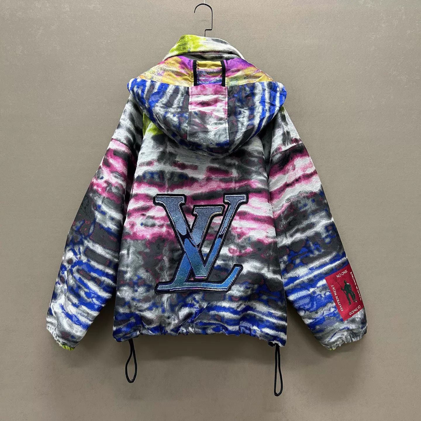 Louis Vuitton Louis Vuitton Tie-Dye Beaded Jacket 50 99 New Size US M / EU 48-50 / 2 - 2 Thumbnail