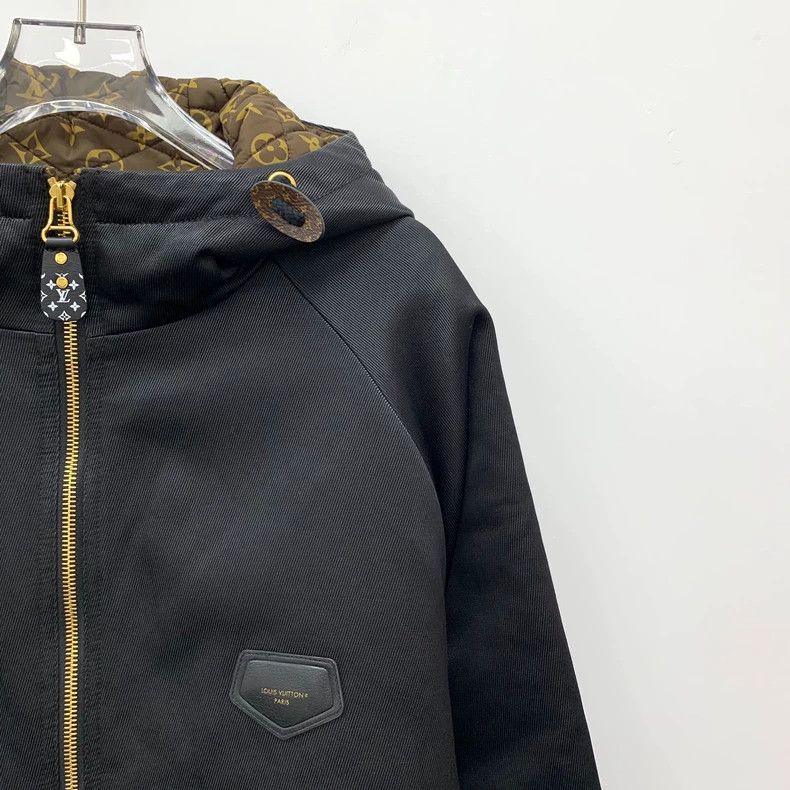 Louis Vuitton Louis Vuitton 23 Long Sleeve Jacket with Black Lining, log Size XS / US 0-2 / IT 36-38 - 3 Thumbnail