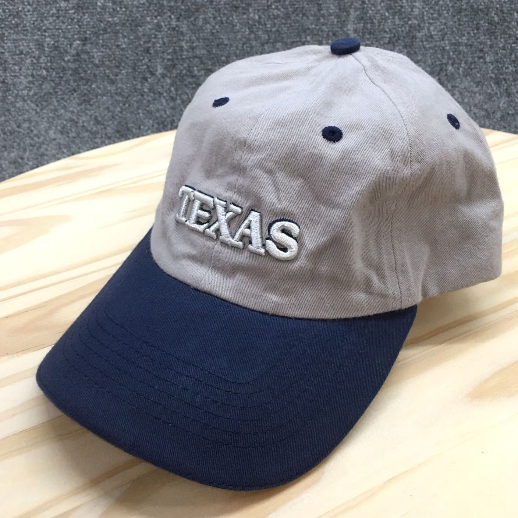 Logo 7 Texas Baseball Hat Womens Gray One Size Adjustable Embroidered Logo Curved Brim Size ONE SIZE - 2 Thumbnail