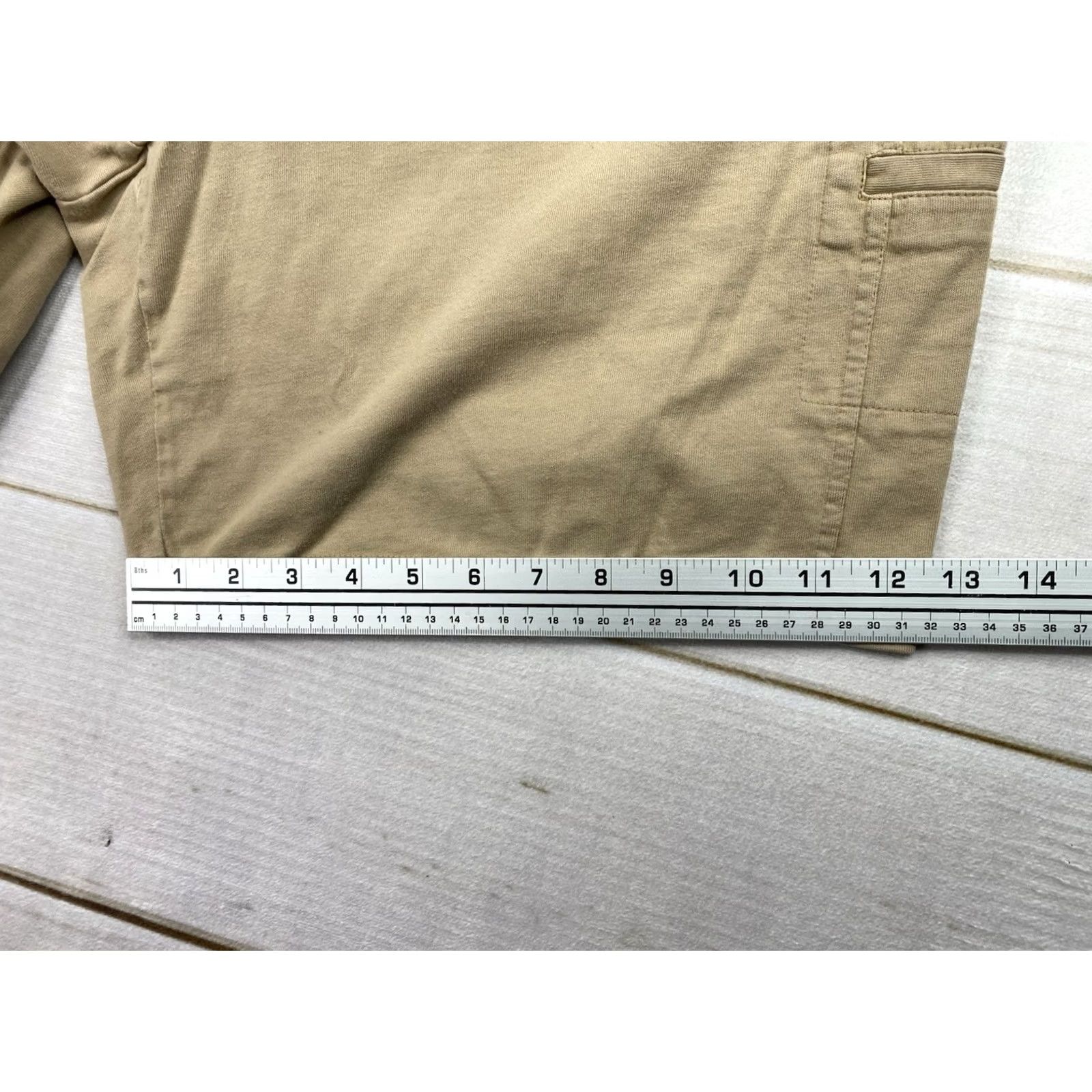 J. Jill J. Jill Pull On Shorts Womens XL Petite Tan Elastic Waist Cargo Pockets Knit Bermuda Beach Walking Summer 90s Mens Womens Size 40" / US 18 - 7 Thumbnail