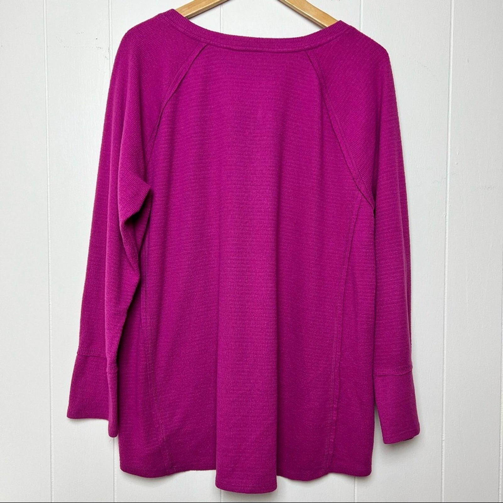 Wildfox Wildfox Haley Elderberry V Neck Long Sleeve Tee Womens Large Size L / US 10 / IT 46 - 4 Thumbnail