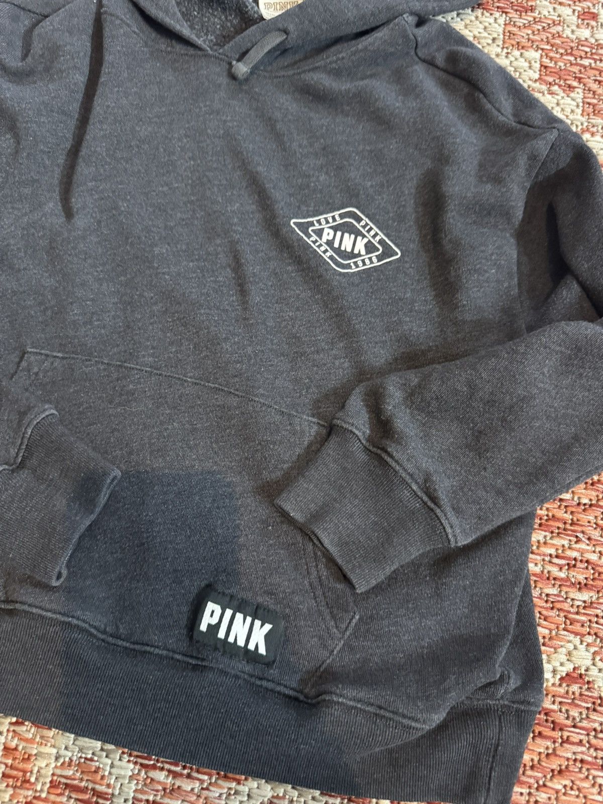 Pink Y2K Victoria Secret Pink Grey Hoodie Sweater size XS Size XS / US 0-2 / IT 36-38 - 2 Thumbnail