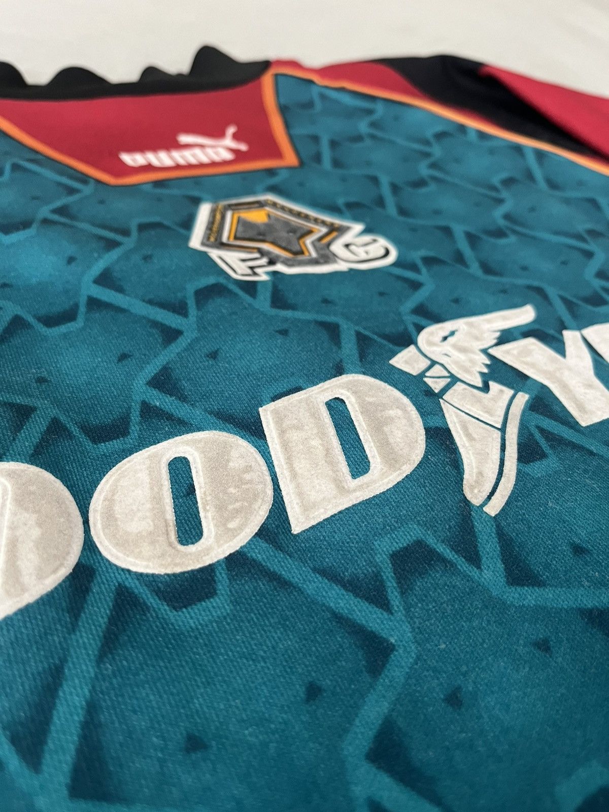 Puma Rare 1996-97 Wolverhampton Wanderers Goalkeeper Shirt - Puma Size US L / EU 52-54 / 3 - 2 Thumbnail