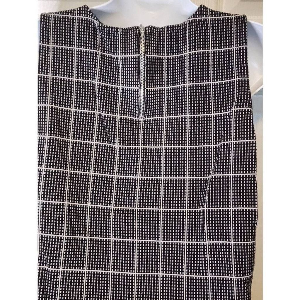 White House Black Market White House Black Market Geometric Print Top Size L / US 10 / IT 46 - 3 Thumbnail