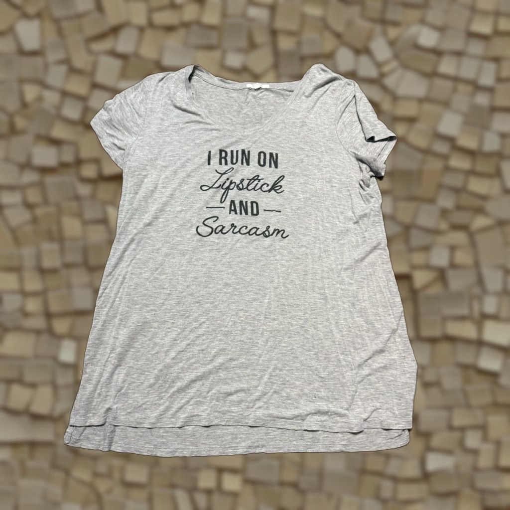 Vintage Maurices Shirt Women's XL Gray "I run on Lipstick and Sarcasm" Womens Size XL / US 12-14 / IT 48-50 - 1 Thumbnail