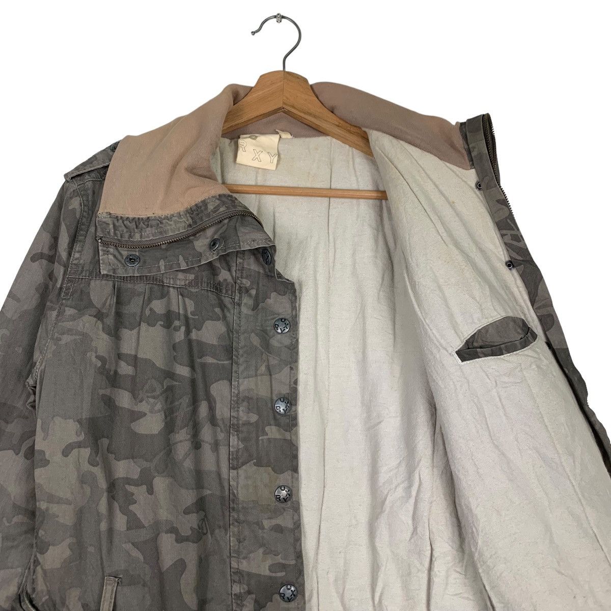 Japanese Brand ROXY Embroidery Small Logo Camo Belted Jacket #0302-C14 Size L / US 10 / IT 46 - 11 Thumbnail