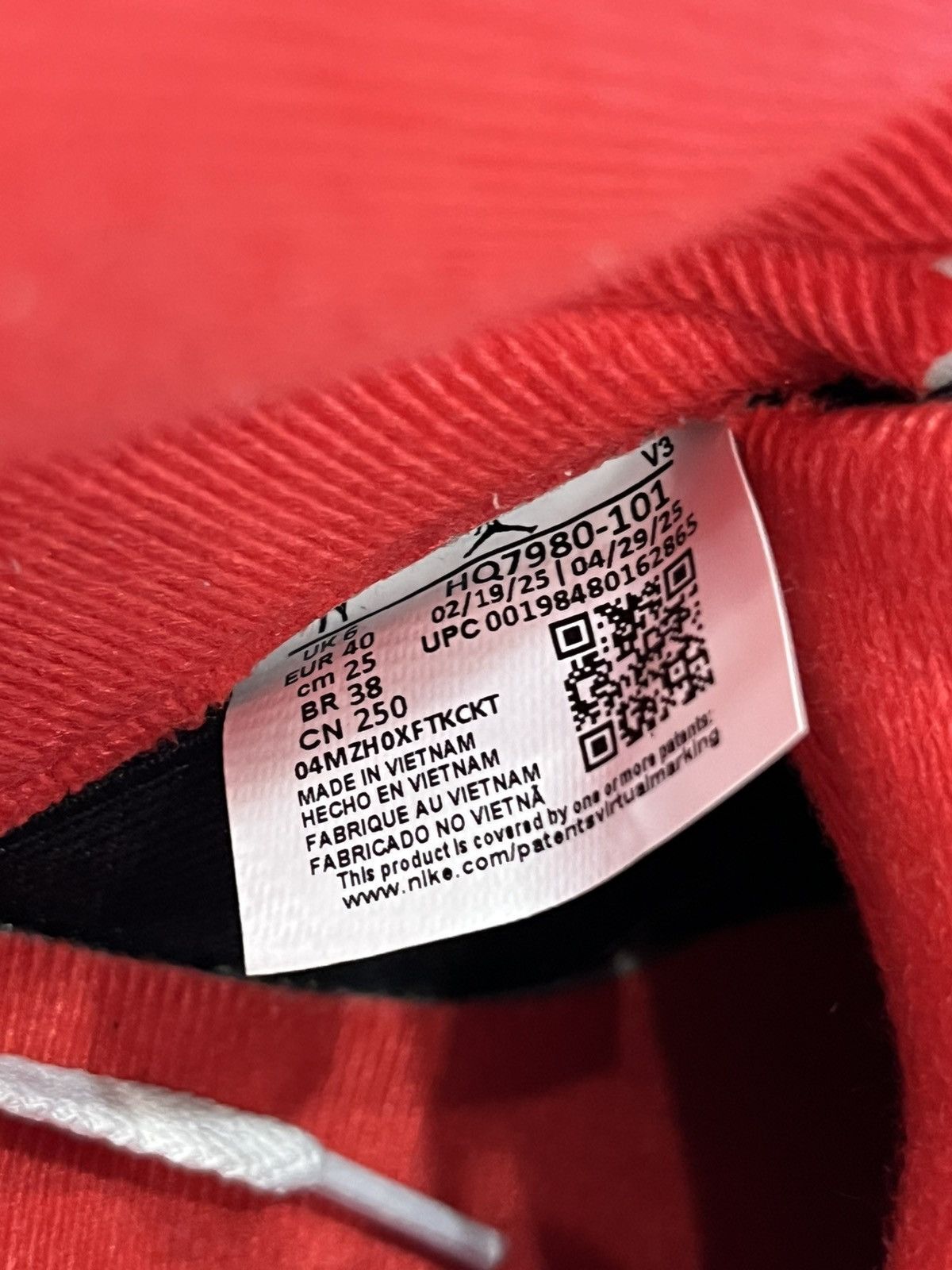 Jordan Brand Jordan 5 Retro Fire Red Black Tongue (2025) Size US 7 / EU 40 - 8 Thumbnail