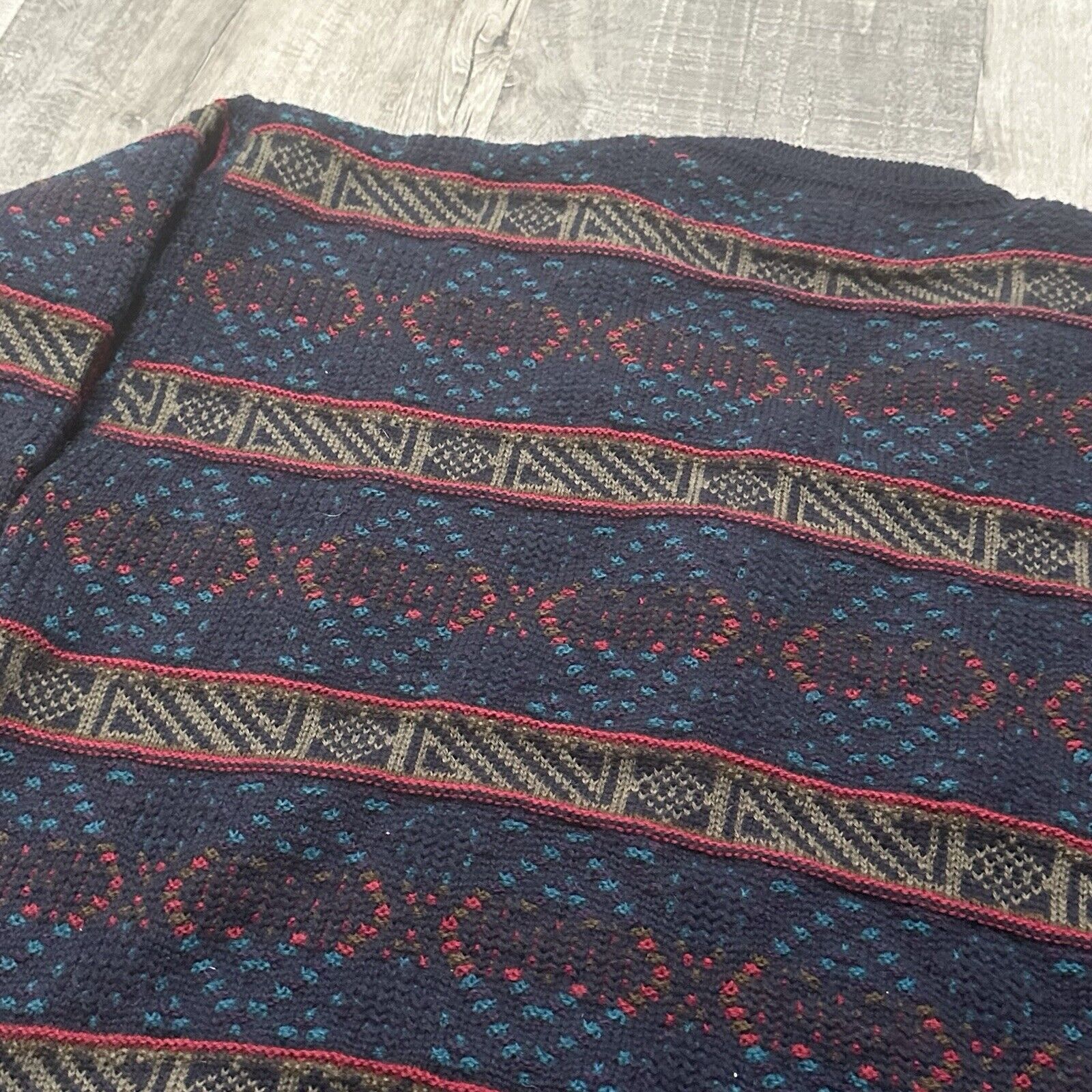 Pendleton Vintage 80s Pendleton Fair Isle Wool V Neck Red Blue Black Size US M / EU 48-50 / 2 - 5 Thumbnail