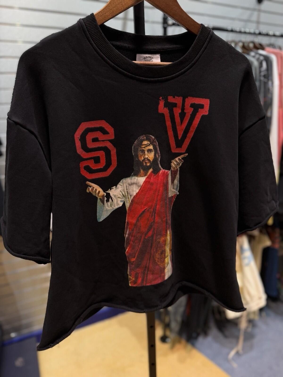 Saint Vanity Size M - Saint Vanity T-shirt 2025 Black/Red Crewneck Size US M / EU 48-50 / 2 - 7 Thumbnail