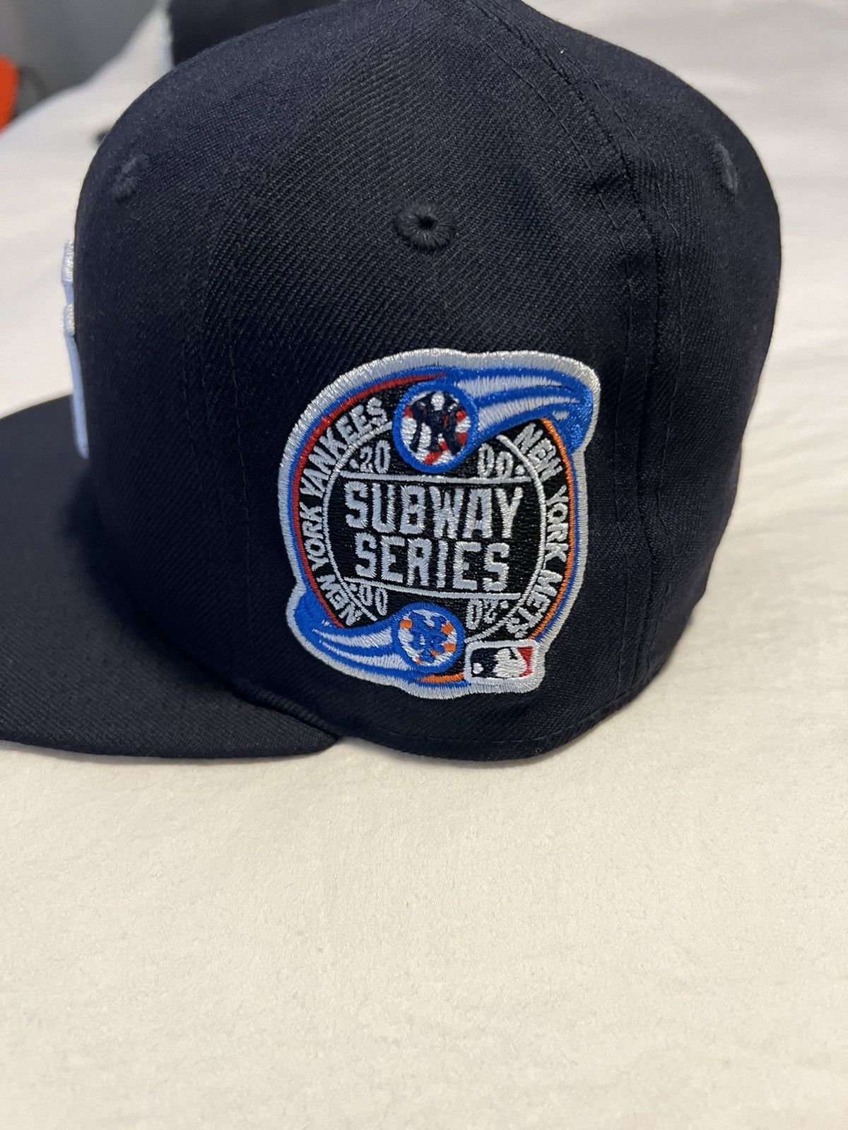 New Era Yankees 2000 World Series Fitted Size ONE SIZE - 2 Thumbnail
