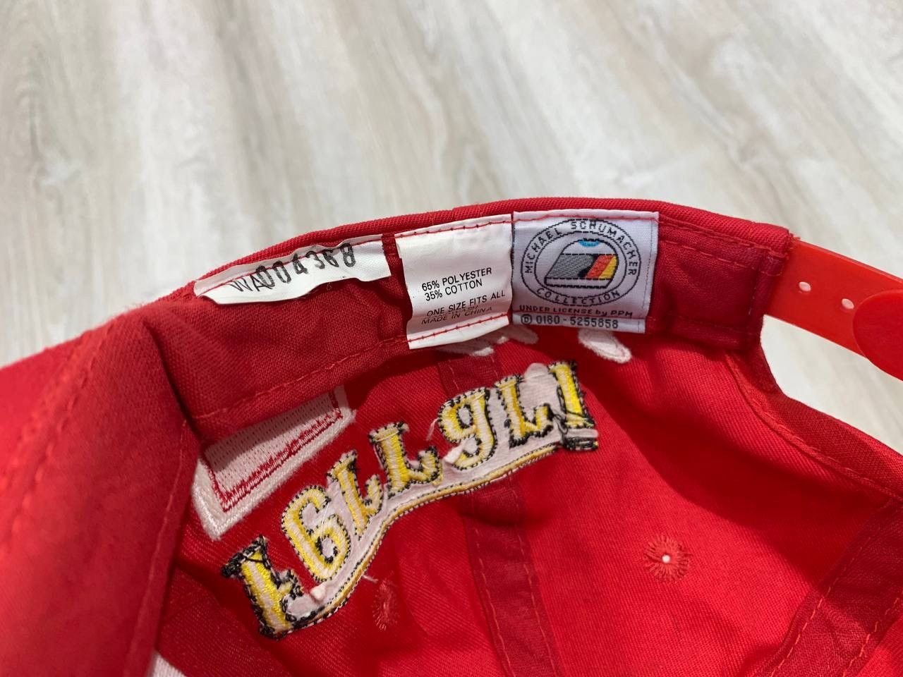 Ferrari × Vintage Mens vintage cap Ferrari Michael Schumacher Size ONE SIZE - 7 Thumbnail