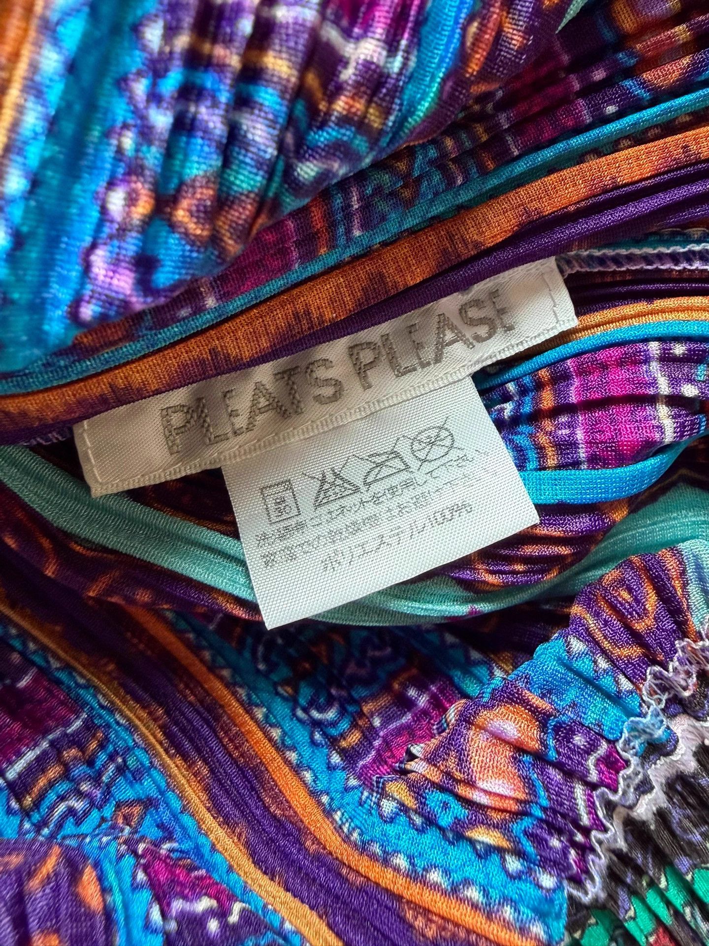 Issey Miyake Issey Miyake PP Color Blocked Tribal V-neck 3/4Sleeve Top Size L / US 10 / IT 46 - 6 Thumbnail