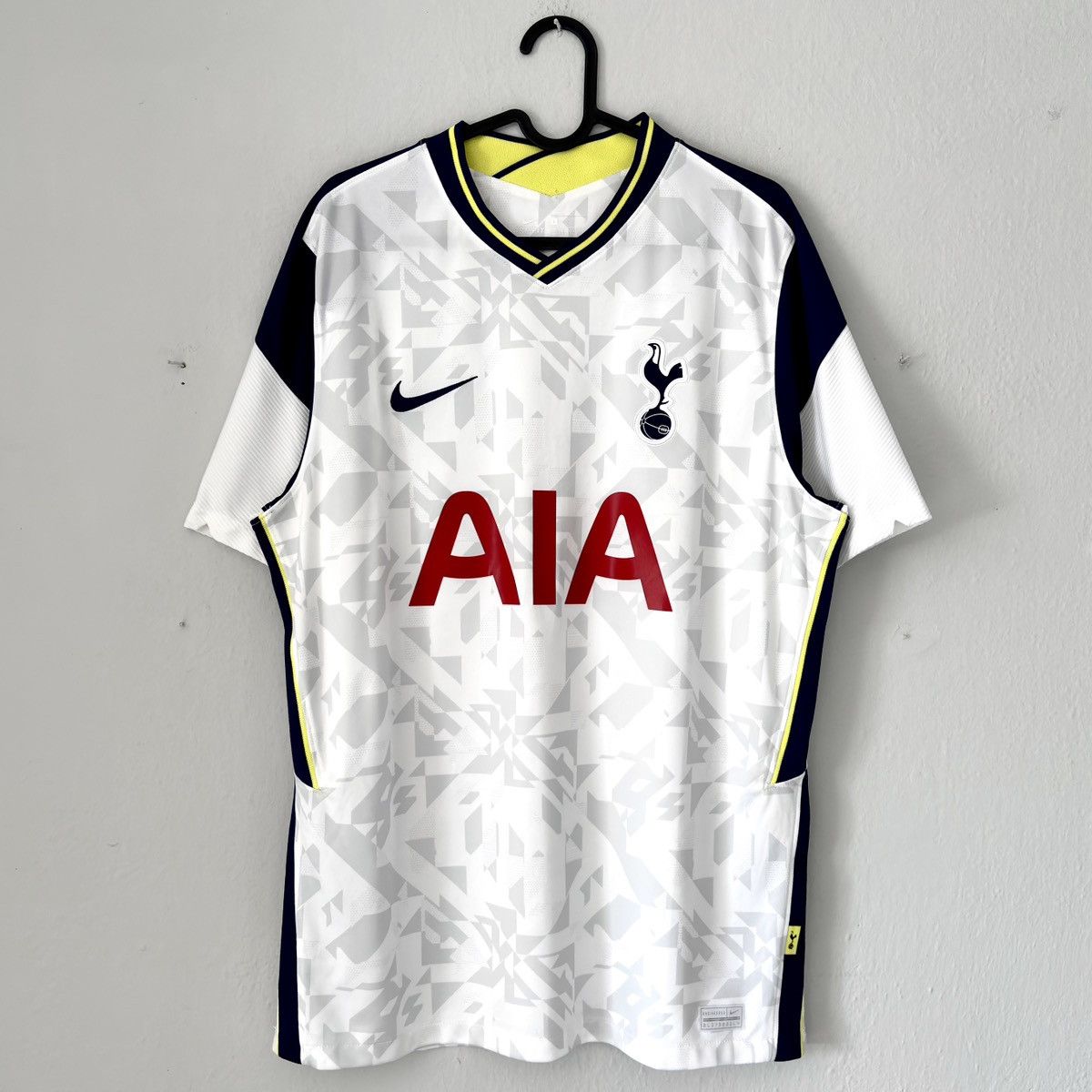 Nike 2020 2021 Tottenham Hotspur Nike Home Kit Soccer Jersey Tee Size US L / EU 52-54 / 3 - 3 Thumbnail