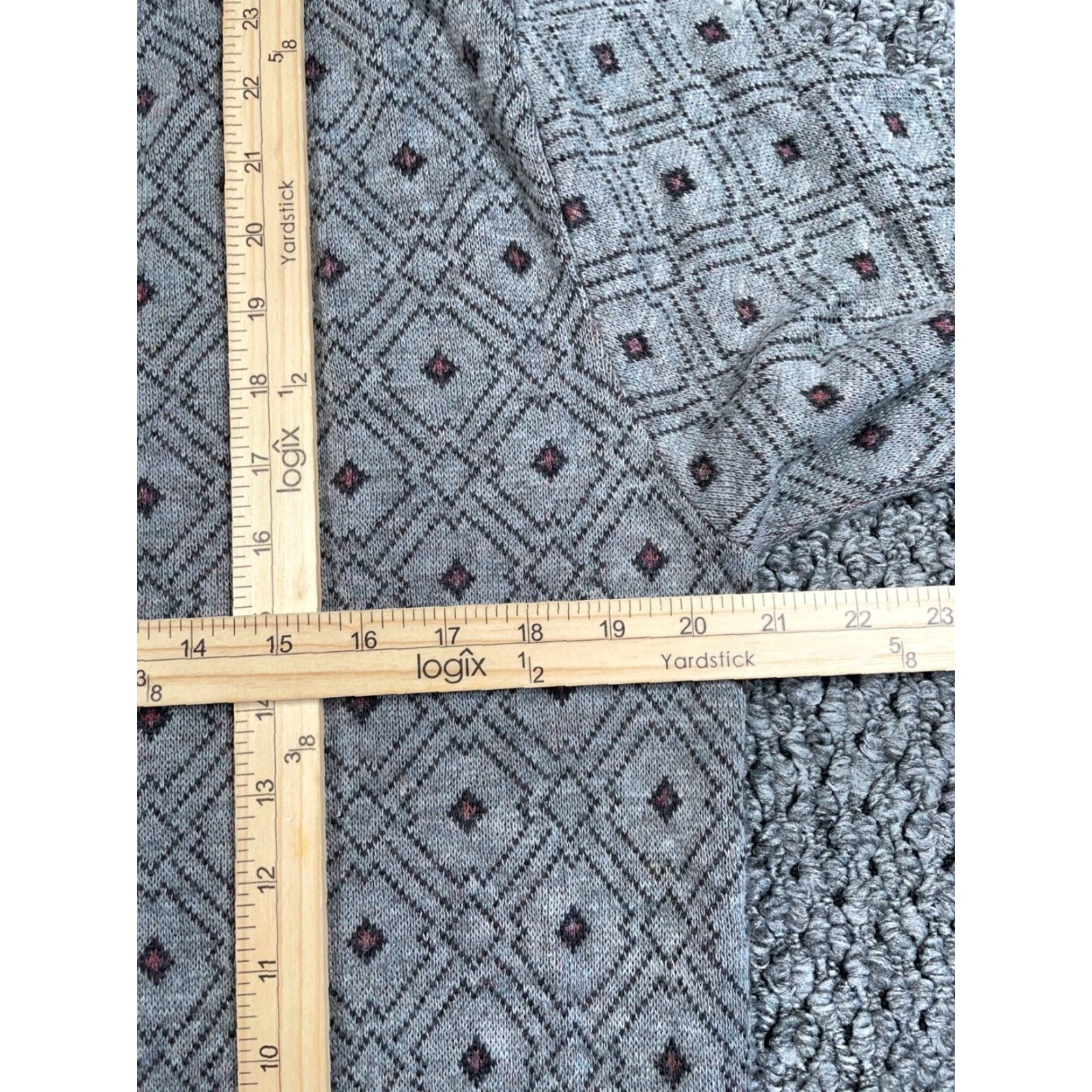 Vintage VINTAGE Robert Bruce Geometric Knit Sweater Adult Large Gray Lightweight V-Neck 80s Mens Size US L / EU 52-54 / 3 - 6 Thumbnail