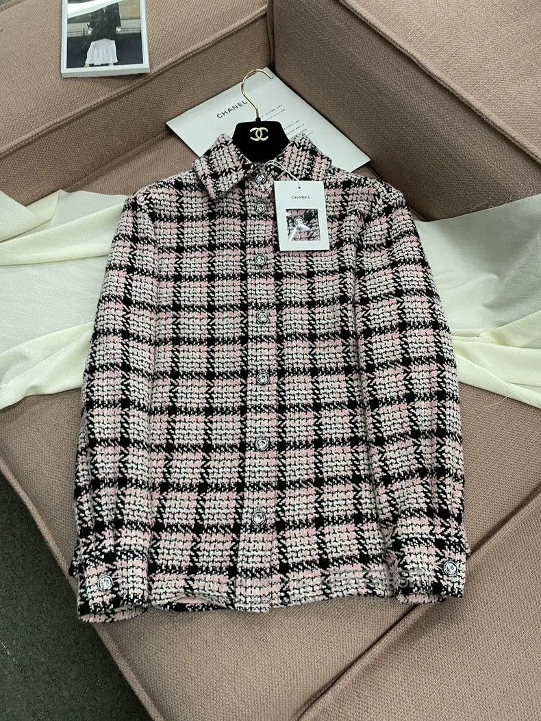 Chanel Chanel 21B pink, white and black plaid tweed knitted jacke Size XS / US 0-2 / IT 36-38 - 2 Thumbnail