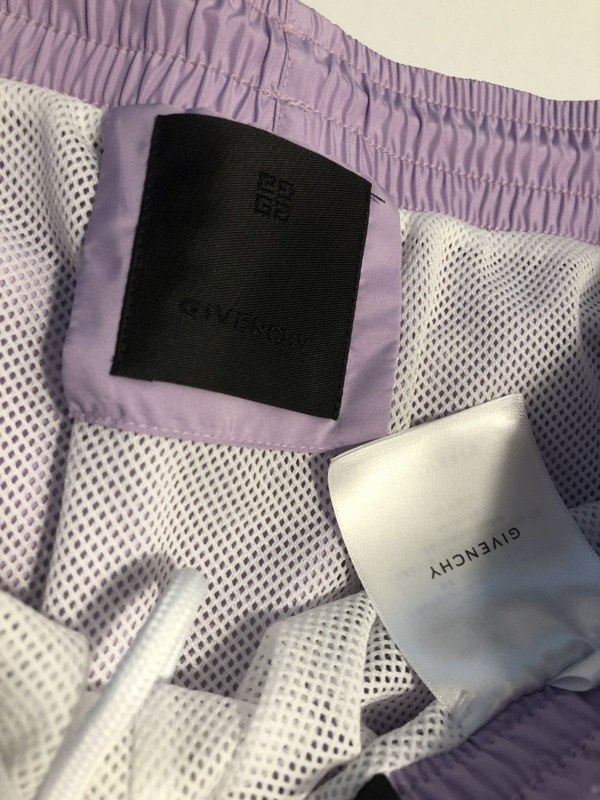 Givenchy Givenchy 4G Logo Swim Shorts Size US 32 / EU 48 - 4 Thumbnail