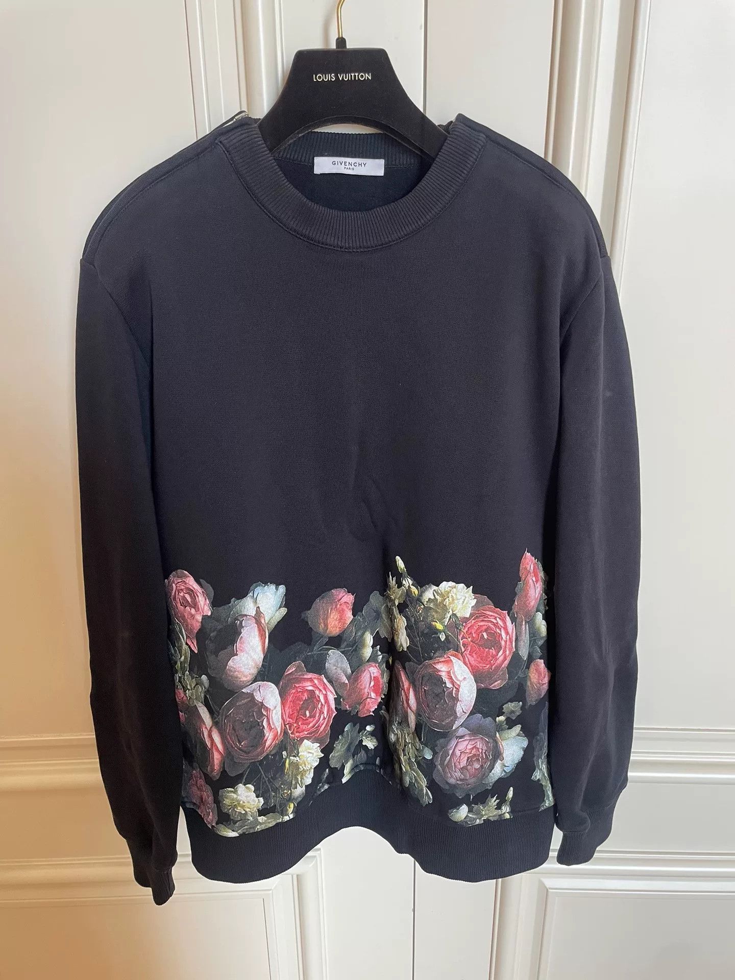 Givenchy GIVENCHY Vintage Floral Number Print Sweatshirt Size US XS / EU 42 / 0 - 1 Thumbnail