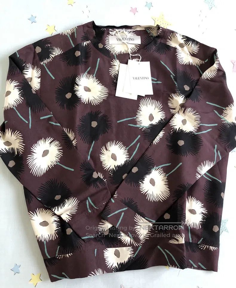 Valentino Valentino Willow studded long-sleeved T-shirt Size US M / EU 48-50 / 2 - 1 Thumbnail