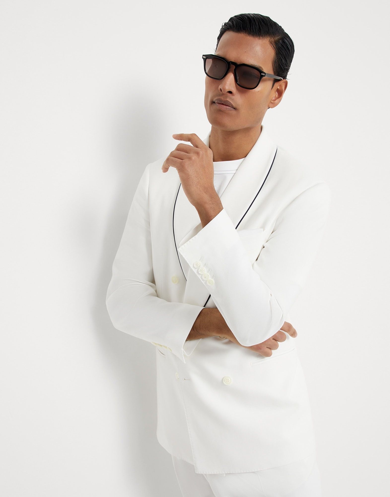 Brunello Cucinelli o1w1db10925 Suit-Type Jacket in White Size US S / EU 44-46 / 1 - 4 Thumbnail