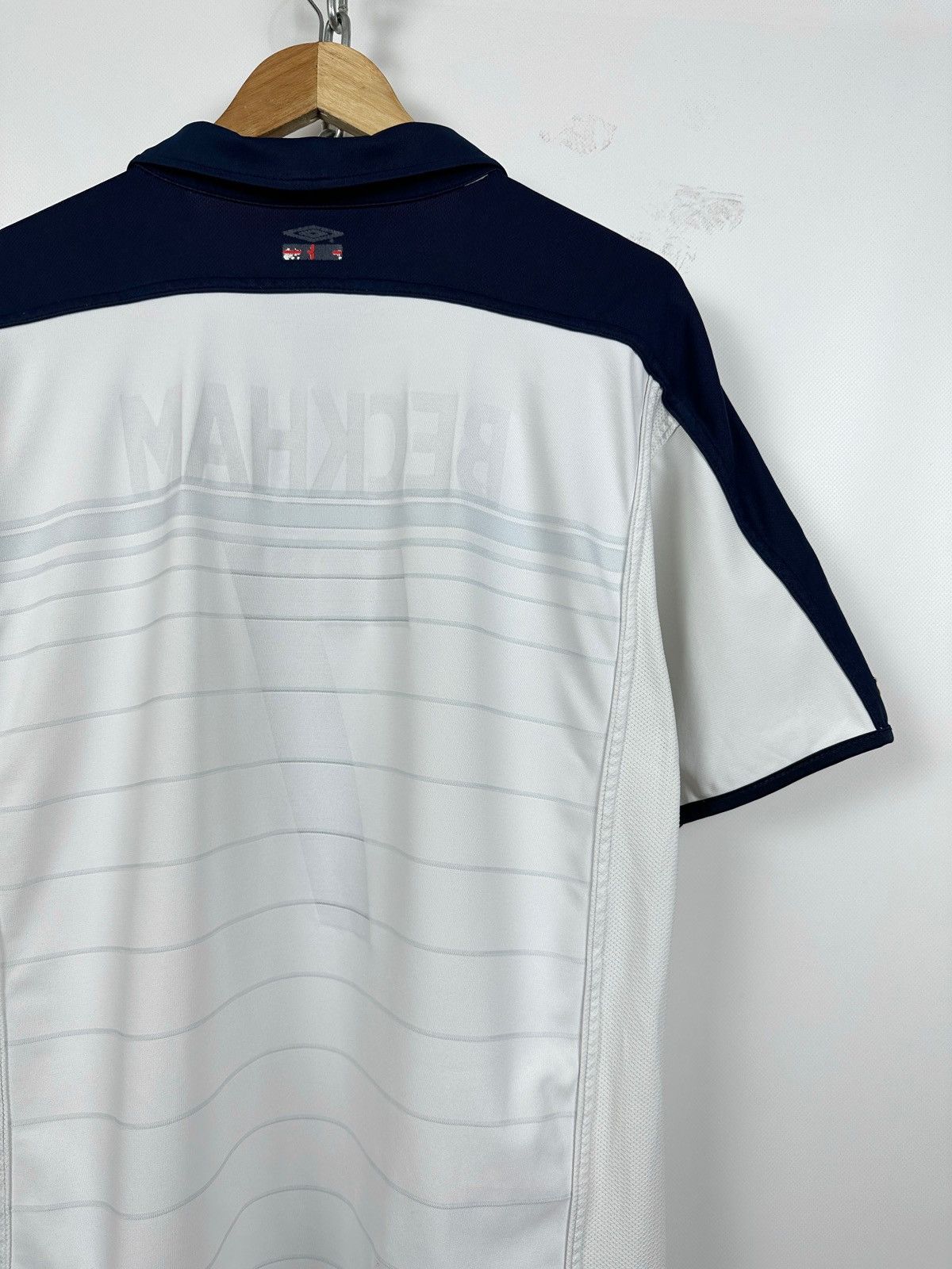Umbro 2004 Umbro England David Beckham World Cup Soccer Jersey Size US L / EU 52-54 / 3 - 23 Thumbnail